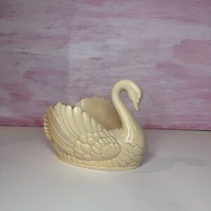 Regaline Heavy Plastic Swan Dish Planter Bath Storage Dish Mid Century Vintage